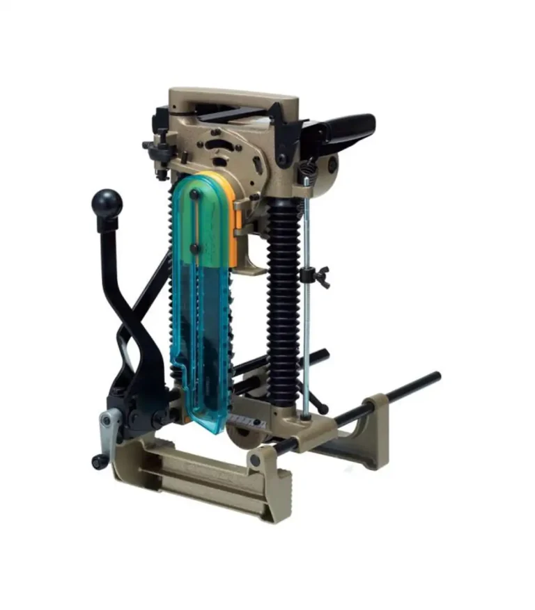 Makita - Lančani rezač za utore 7104L