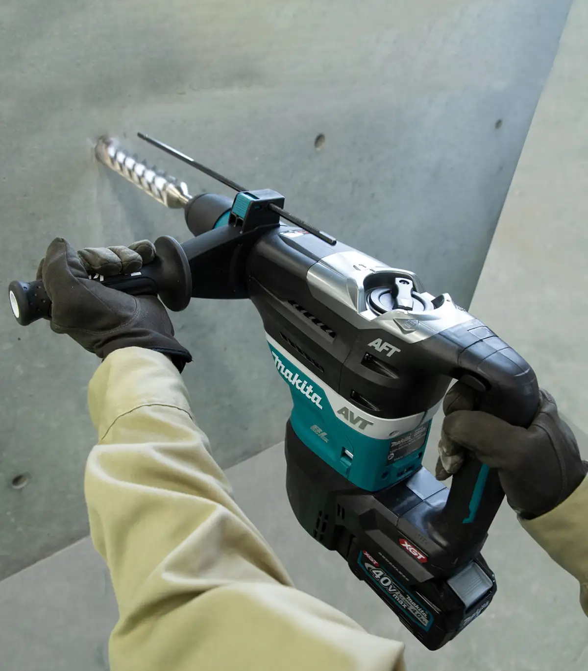 XGT MAKITA 40V - Aku čekić bušilica HR005GM202 XGT 40V SDS Max 8.0J