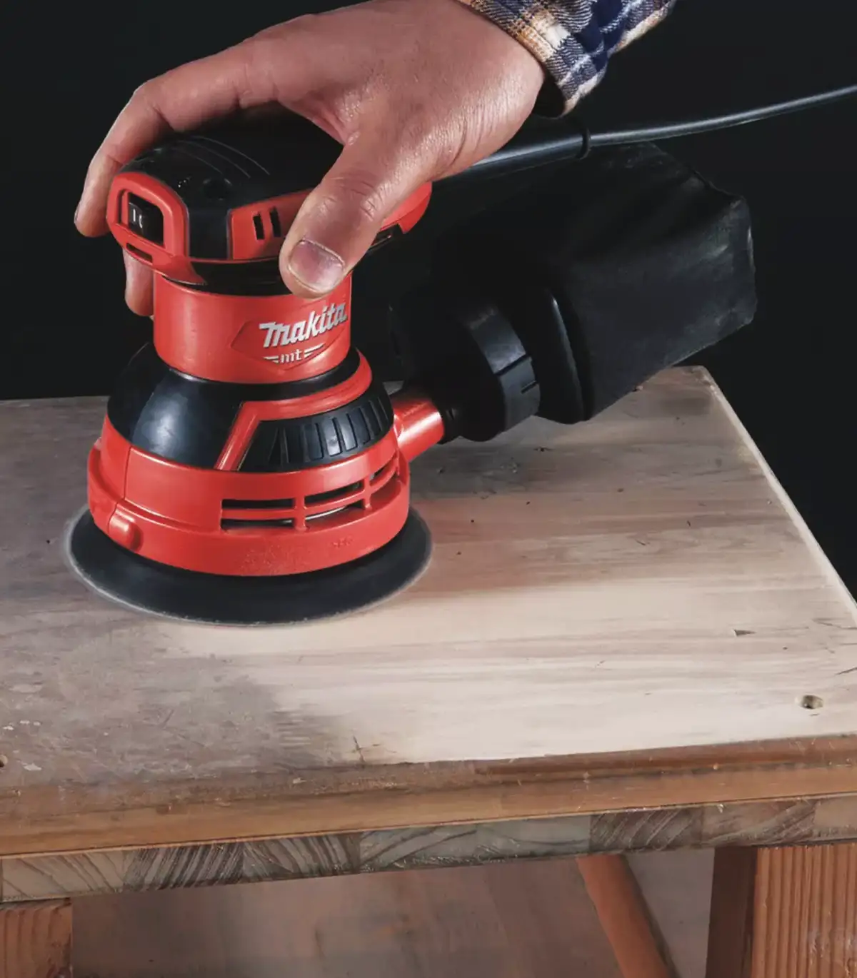 Makita MT - Ekscentrična brusilica M9204