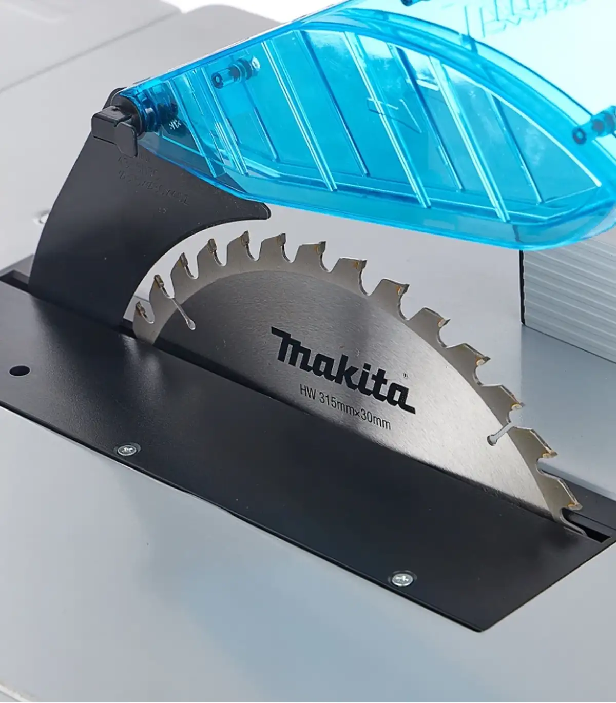Makita - Stolna kružna pila 2712