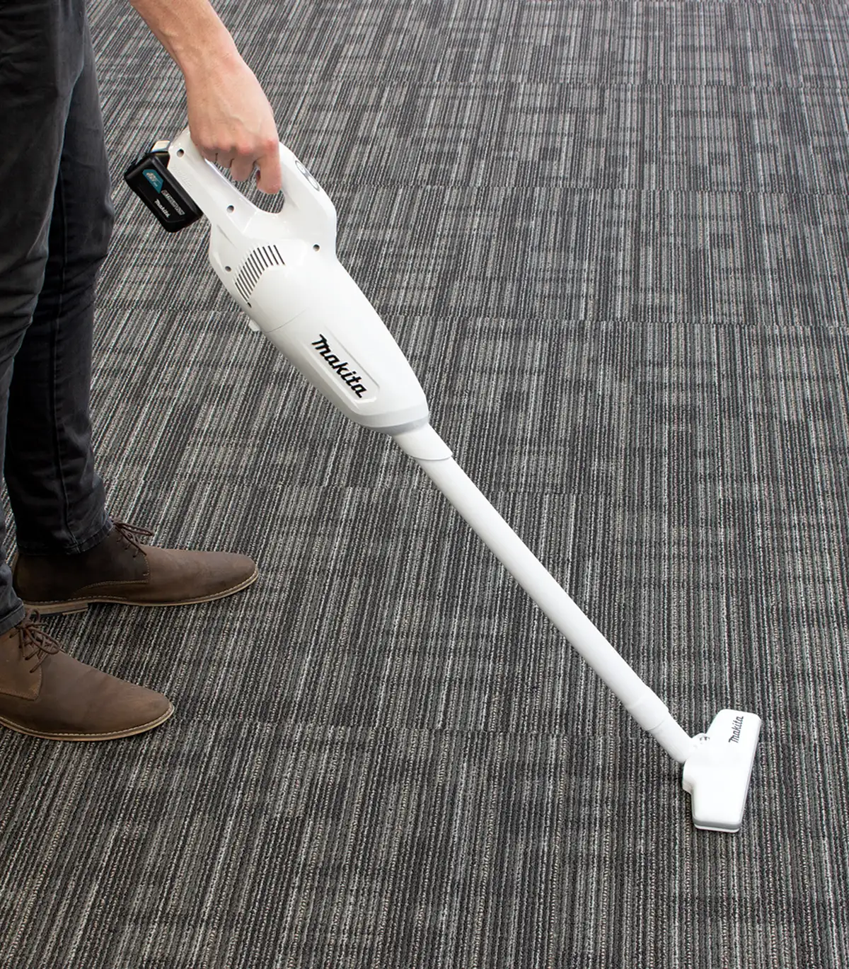 Makita - Akumulatorski usisavač CL108FDZW