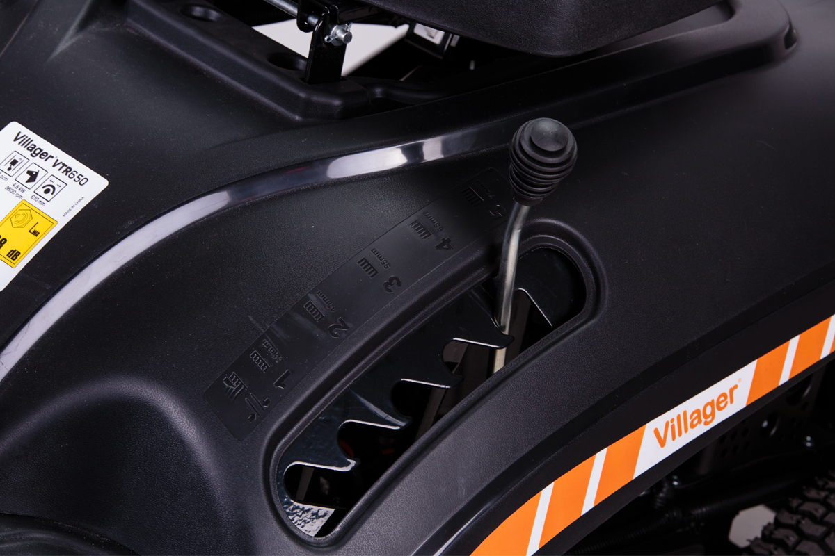 Traktor Villager (Rider) VTR 650