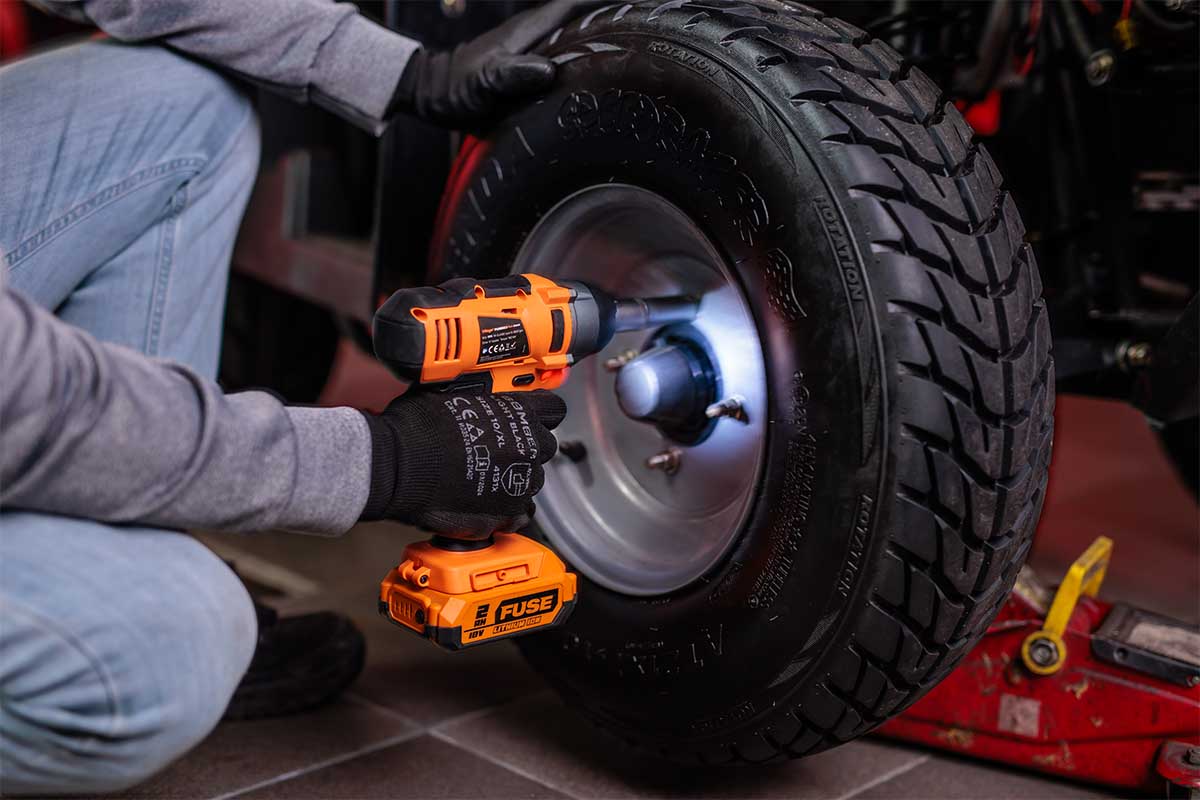 Fuse akumulatorski udarni odvrtač VLN 3320