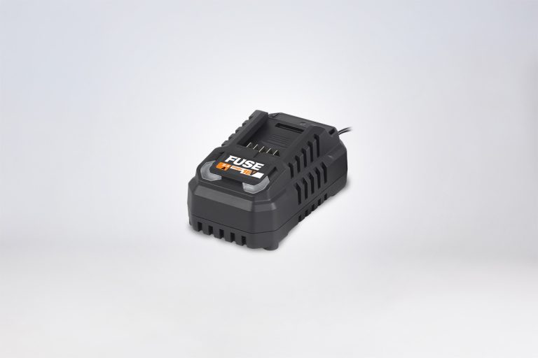 Fuse punjač  18V 2.4 A