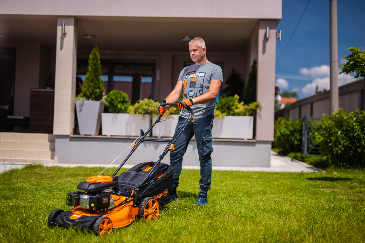 Motorna kosačica Villager ATLAS 4111T