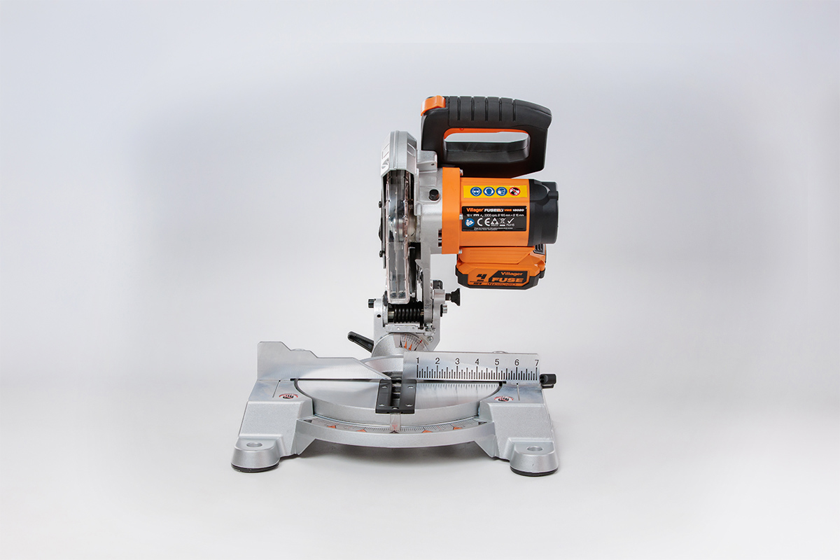 FUSE akumulatorska brushless dijagonalna testera Villager VMS 18020