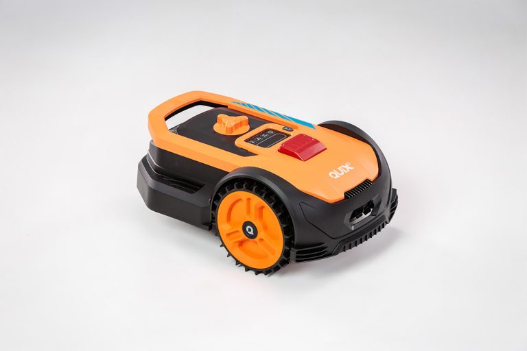 Robot kosačica kosilica Villager QUIX XS