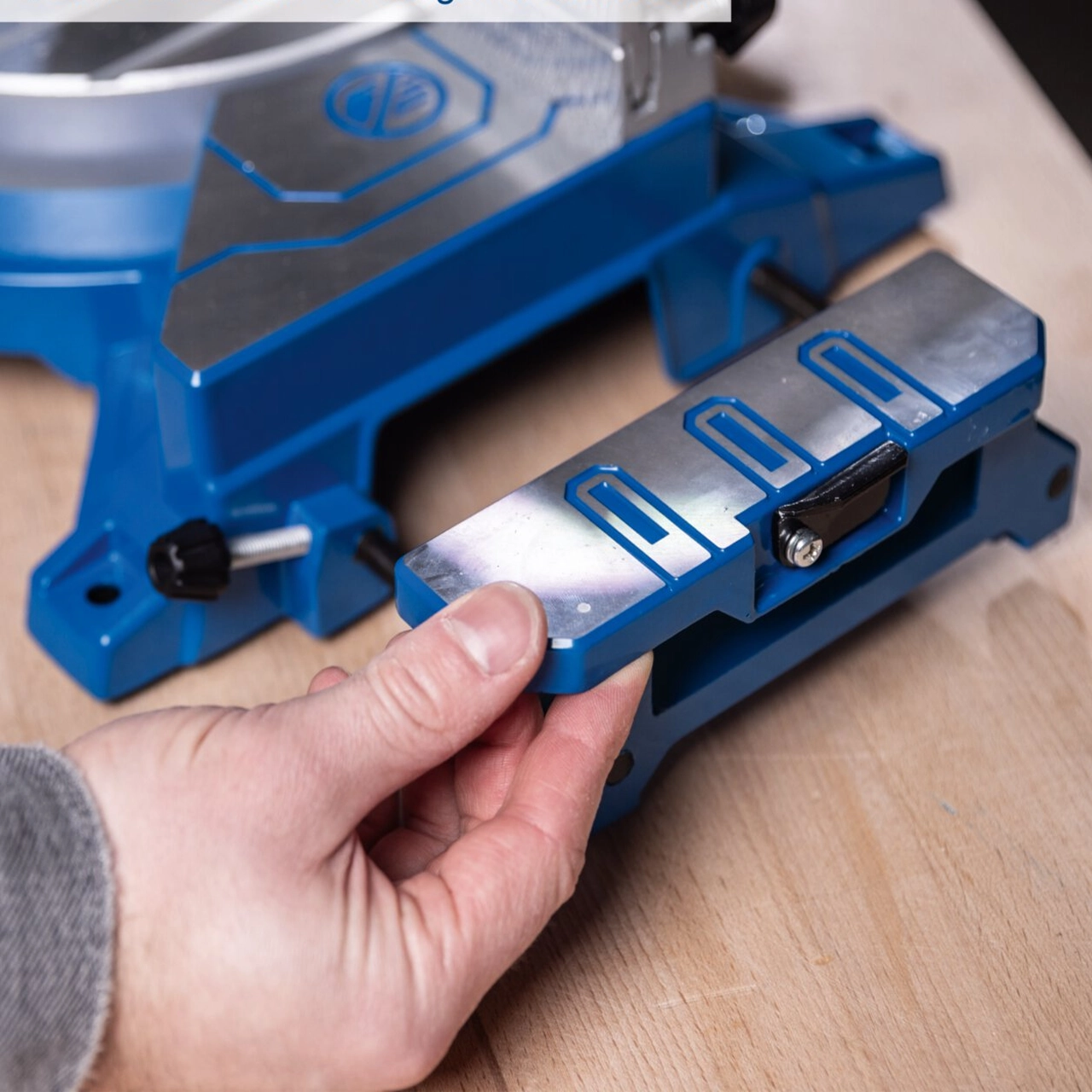 Scheppach aku preklopna potezna pila testera Brushless IXES BC-HM216-X Set L 1x4Ah, fotografija 3