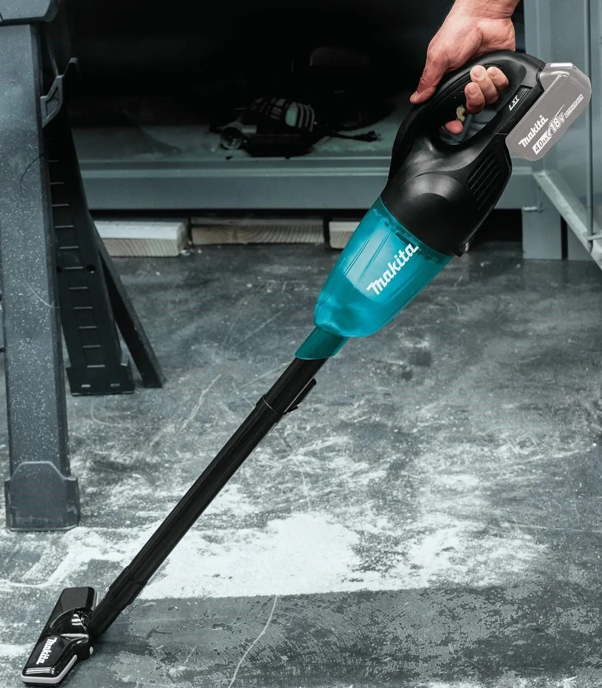 Makita - Akumulatorski usisavač DCL180ZB