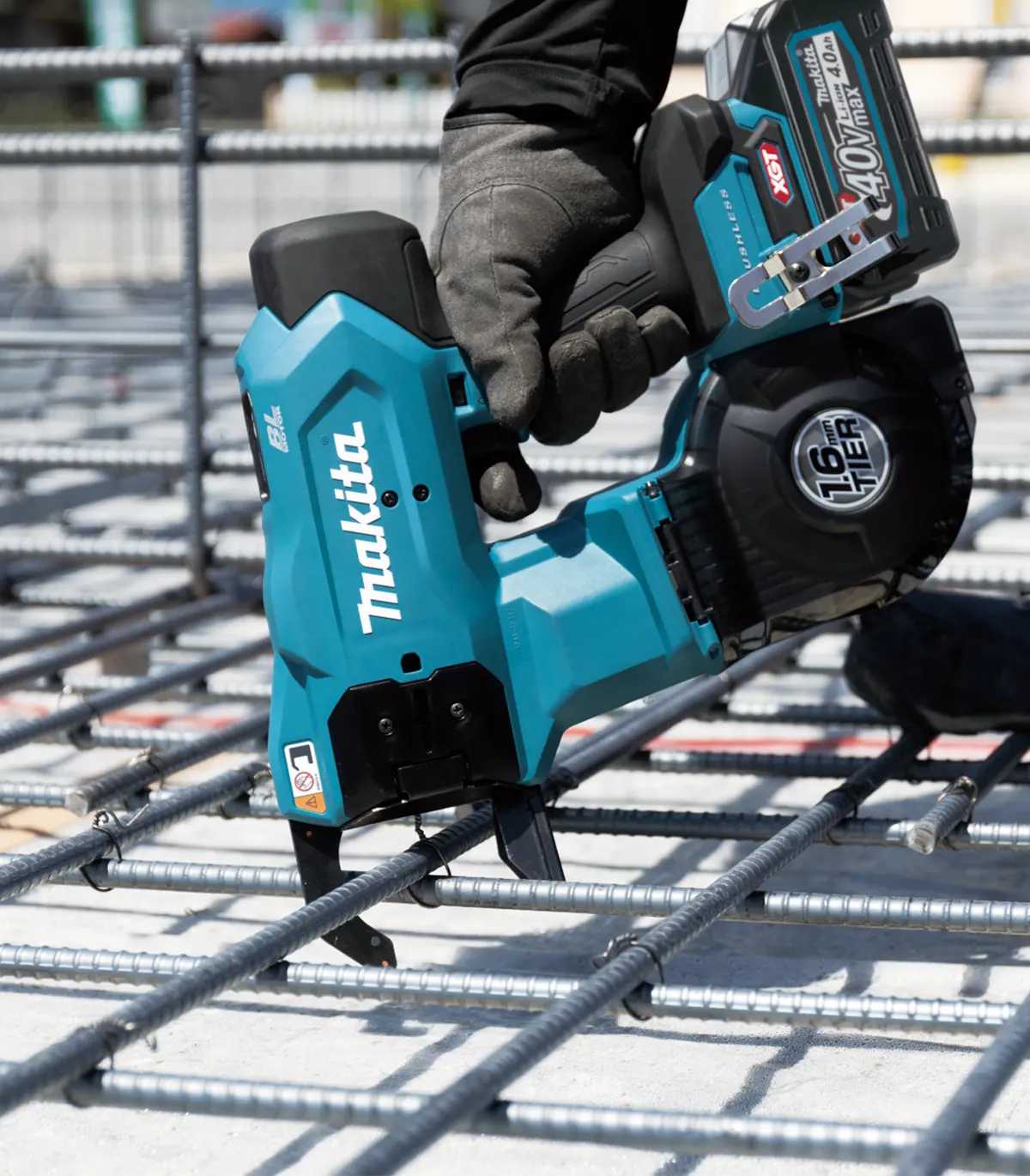 XGT MAKITA 40V - Akumulatorski vezač armature 40V XGT TR001GZ
