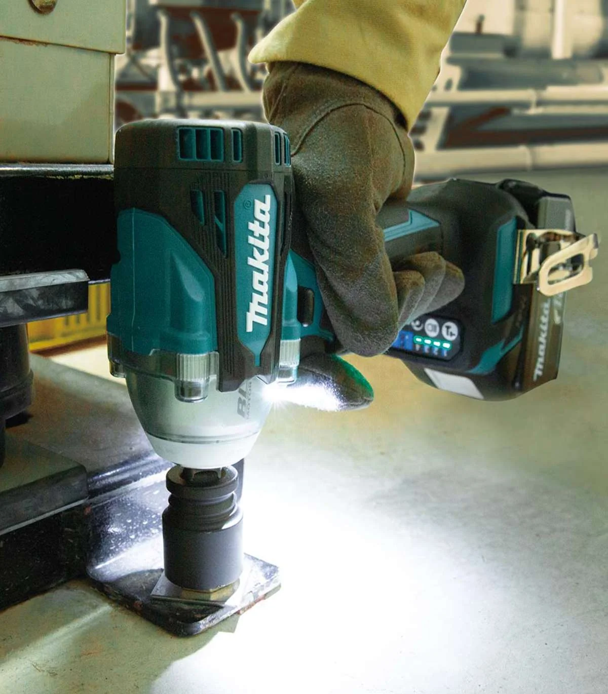 Makita - Akumulatorski udarni odvijač DTW301Z